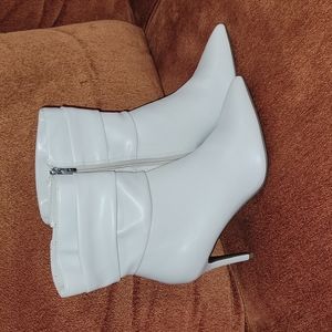 Marc Fisher Dreama 2 Boots